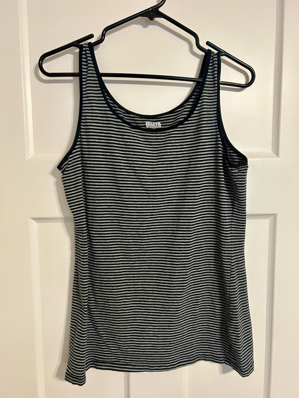 Duluth Trading Sleeveless Striped Tank Top. Size Large